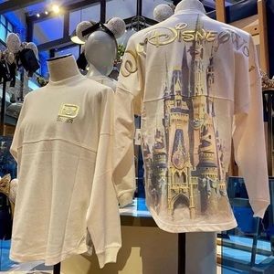 Brand new with tags! MEDIUM Disney 50th anniversary castle spirit Jersey!